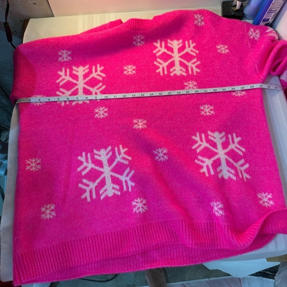 Lane Bryant Pink Snowflake Crew Neck Sweater stretchy size 22/24 festive cozy - Picture 6 of 6